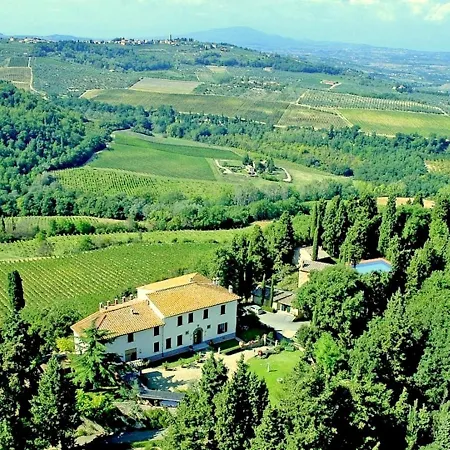 Tuscan Haven With Pool Ferienhaus