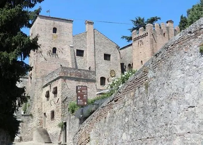 Tuscan Haven With Pool *