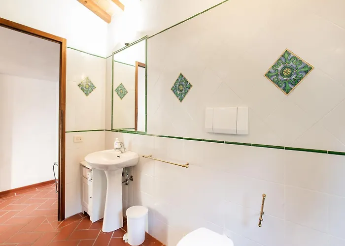 Tuscan Haven With Pool *