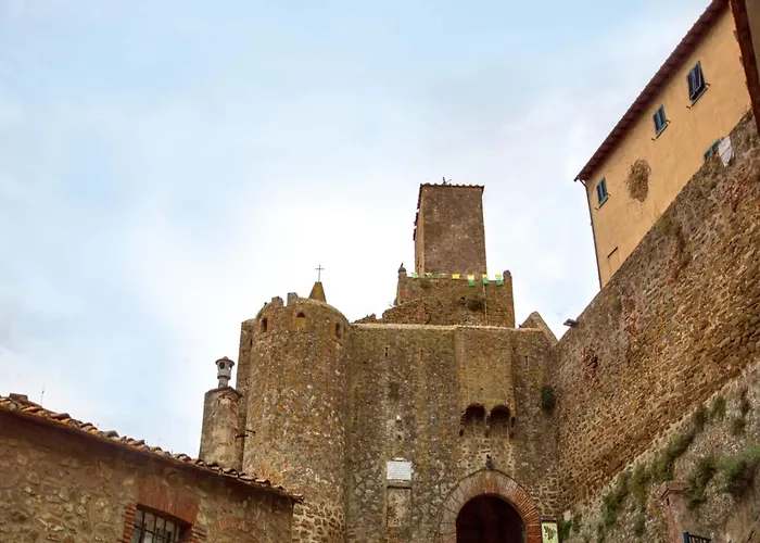 Tuscan Haven With Pool Дом отдыха *